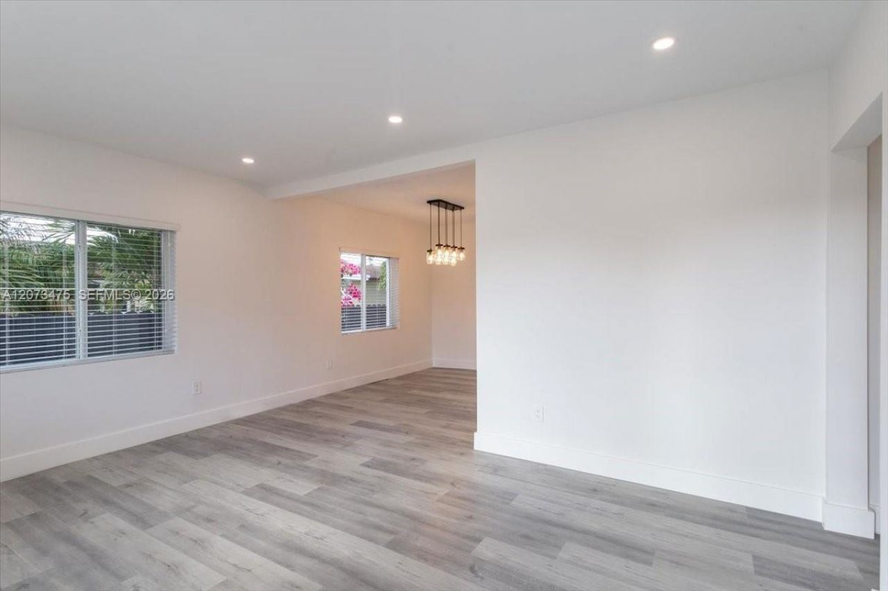 449 E 10th St , Hialeah, FL 33010 Photo