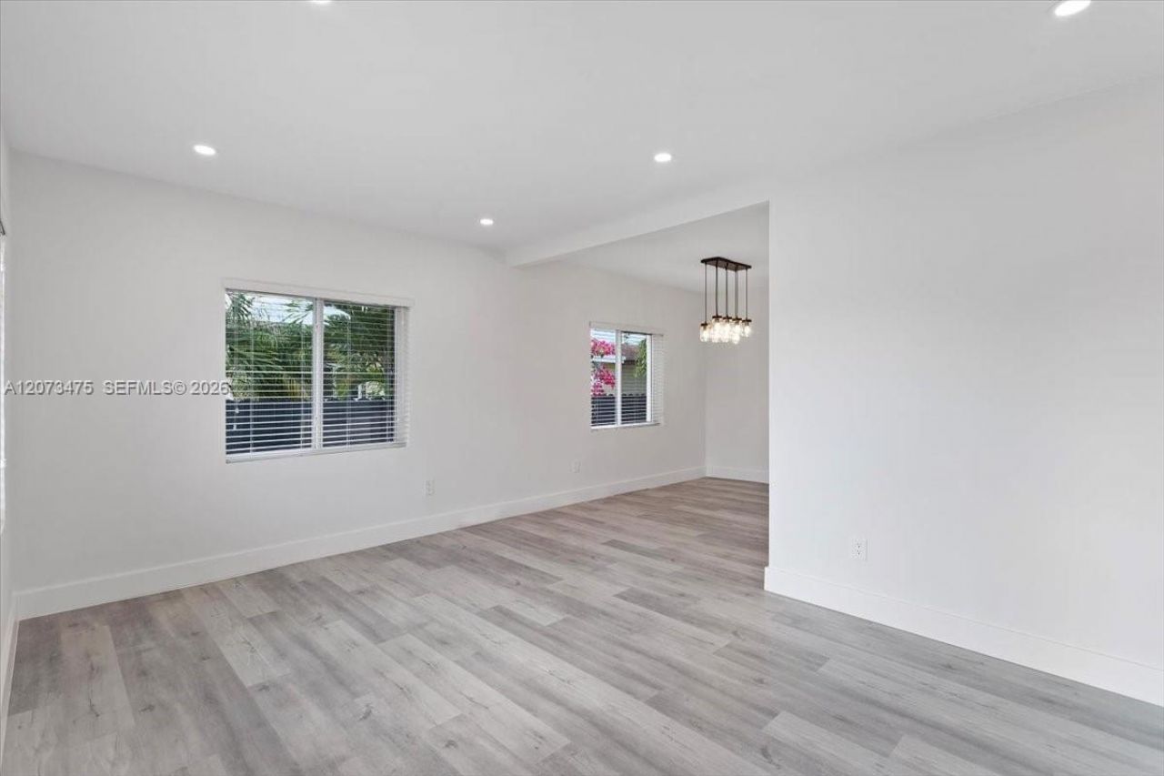 449 E 10th St , Hialeah, FL 33010 Photo