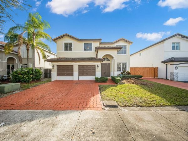 13868 SW 38th Ter , Miami, FL 33175