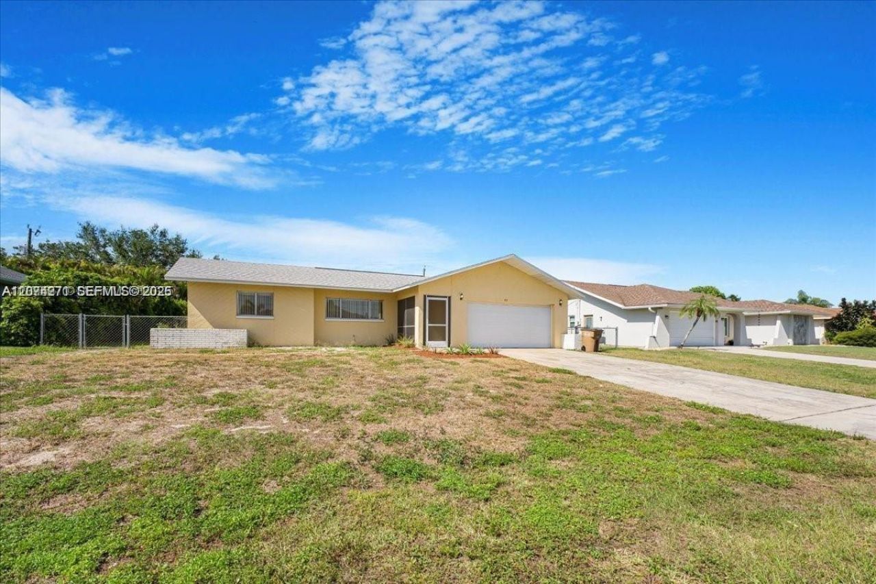 915 SE 20th St , Cape Coral, FL 33990 Photo