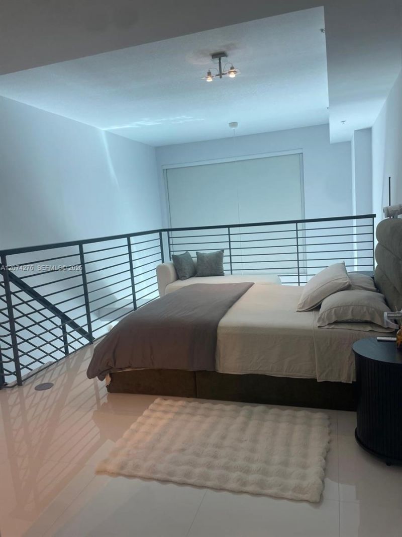 60 SW 13th St, Unit 2610, Miami, FL 33130 Photo