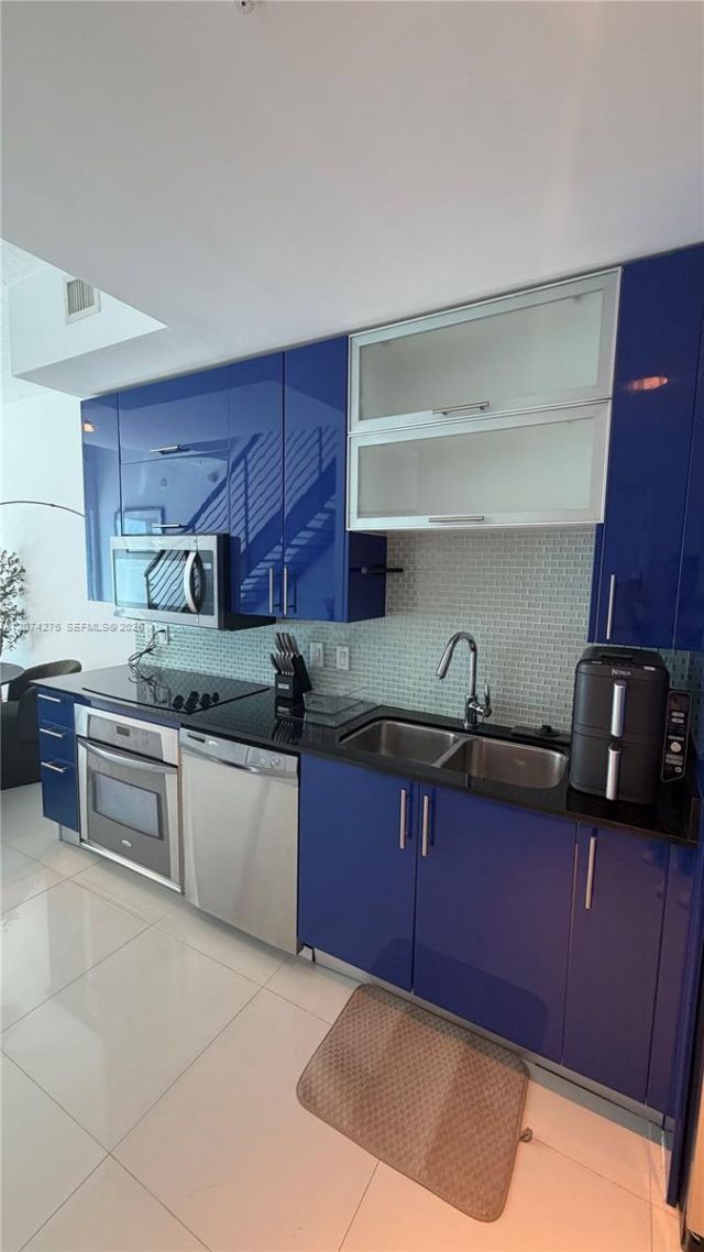 60 SW 13th St, Unit 2610, Miami, FL 33130 Photo