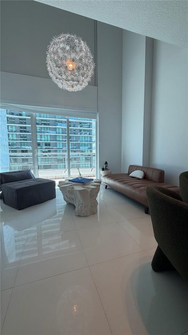 60 SW 13th St, Unit 2610, Miami, FL 33130 Photo