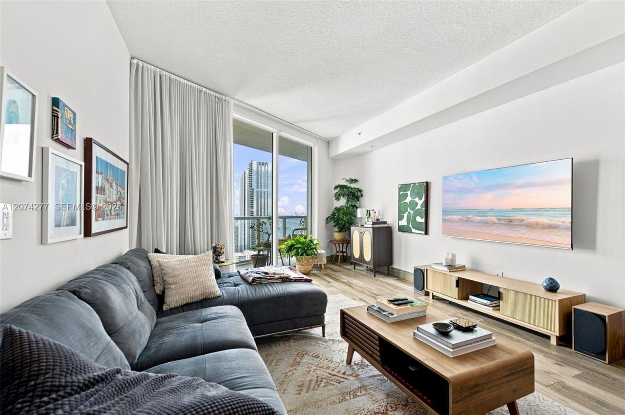 1900 N Bayshore Dr , Unit 3508, Miami, FL 33132 Photo