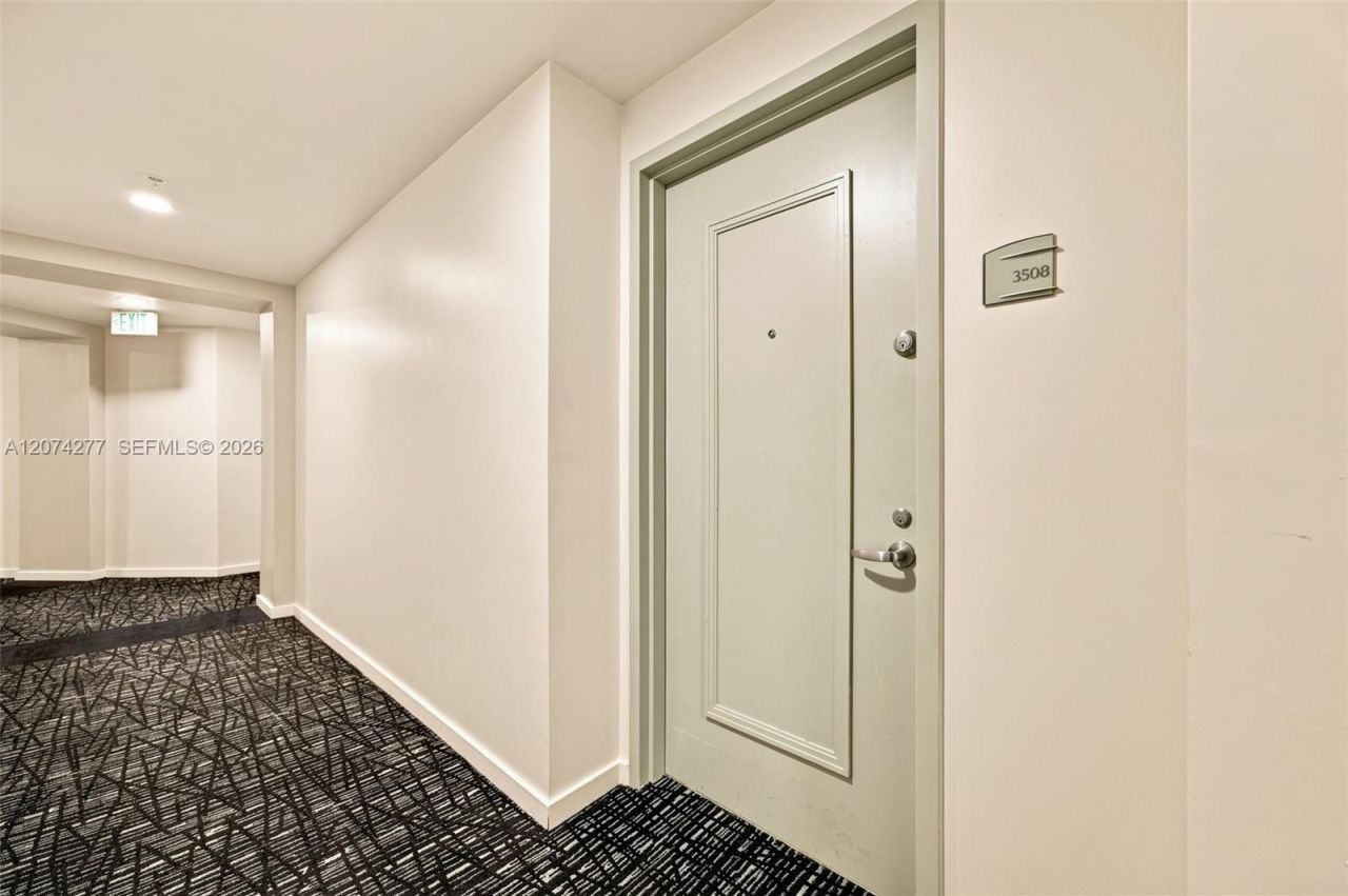 1900 N Bayshore Dr , Unit 3508, Miami, FL 33132 Photo
