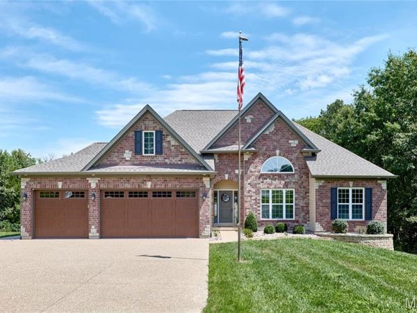 230 Sycamore Valley Drive , Troy, MO 63379