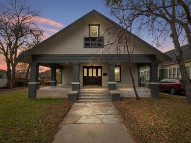 1516 S Adams Street, Fort Worth, TX 76104