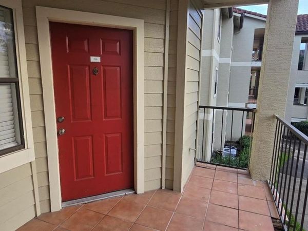 3004 PARKWAY BOULEVARD , Unit 210, KISSIMMEE, FL 34747