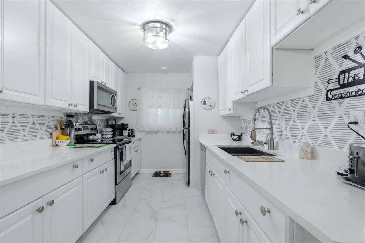 4160 Fruitville Road , Unit 14, Sarasota, FL 34232 Photo