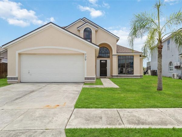 729 DOWNING CIRCLE , DAVENPORT, FL 33897