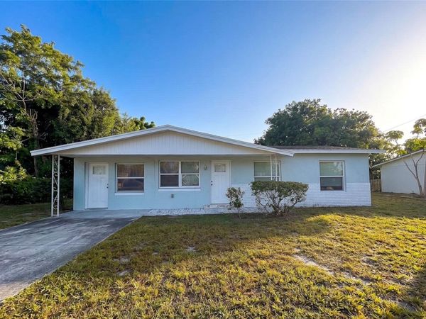 1636 SE ARAPAHO AVENUE , STUART, FL 34994