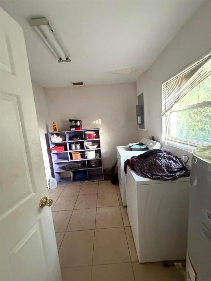 1636 SE Arapaho Avenue , Stuart, FL 34994 Photo