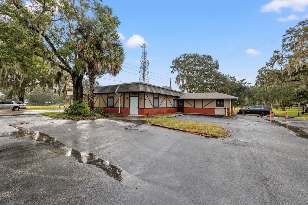 4917 Gall Boulevard , Zephyrhills, FL 33542 Photo