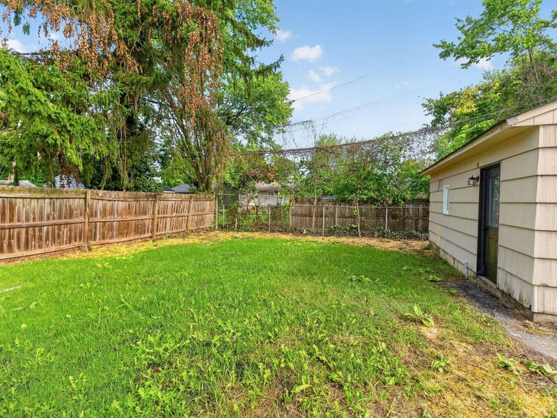 860 Minerva Avenue, Columbus, OH 43229 Photo 20