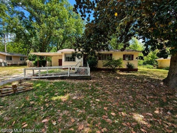256 Iris Avenue, Jackson, MS 39206