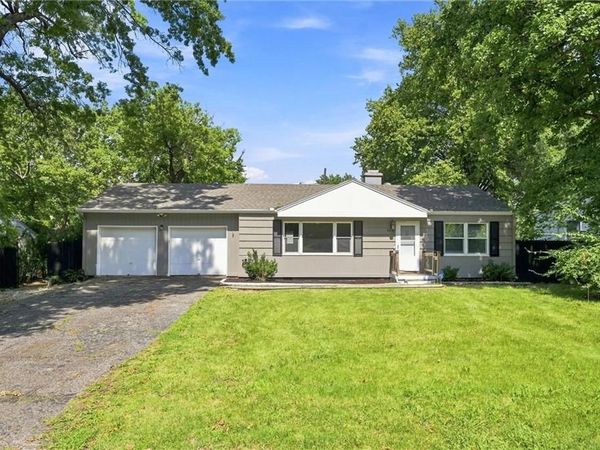 8810 E 71st Terrace, Raytown, MO 64133