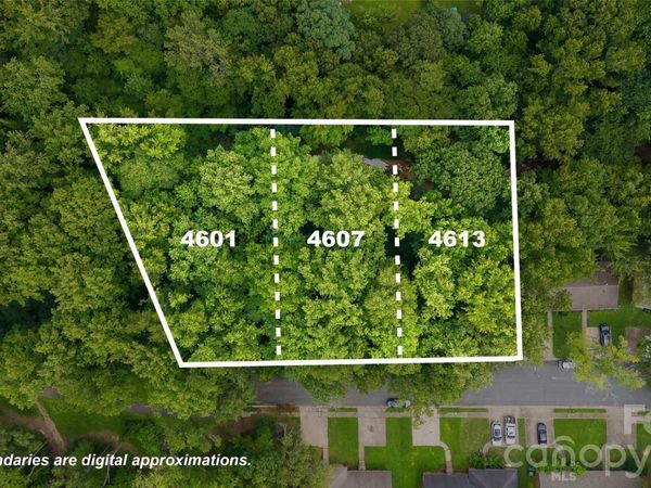 4601 Highlake Drive , Charlotte, NC 28215
