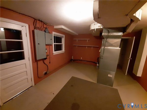 5320 lingle Lane , North Chesterfield, VA 23234
