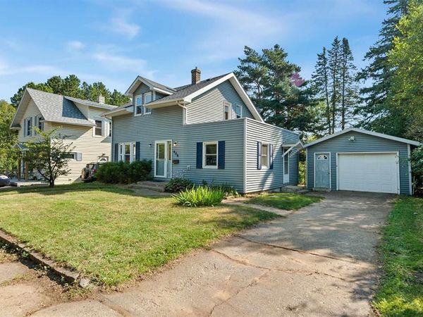606 Maple Street , Cloquet, MN 55720