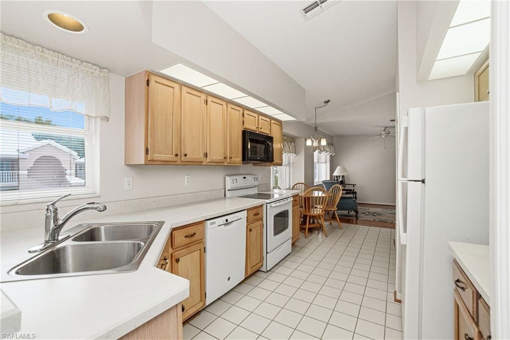 3991 Windward Passage Cir, Unit 202, Bonita Springs, FL 34134 Photo