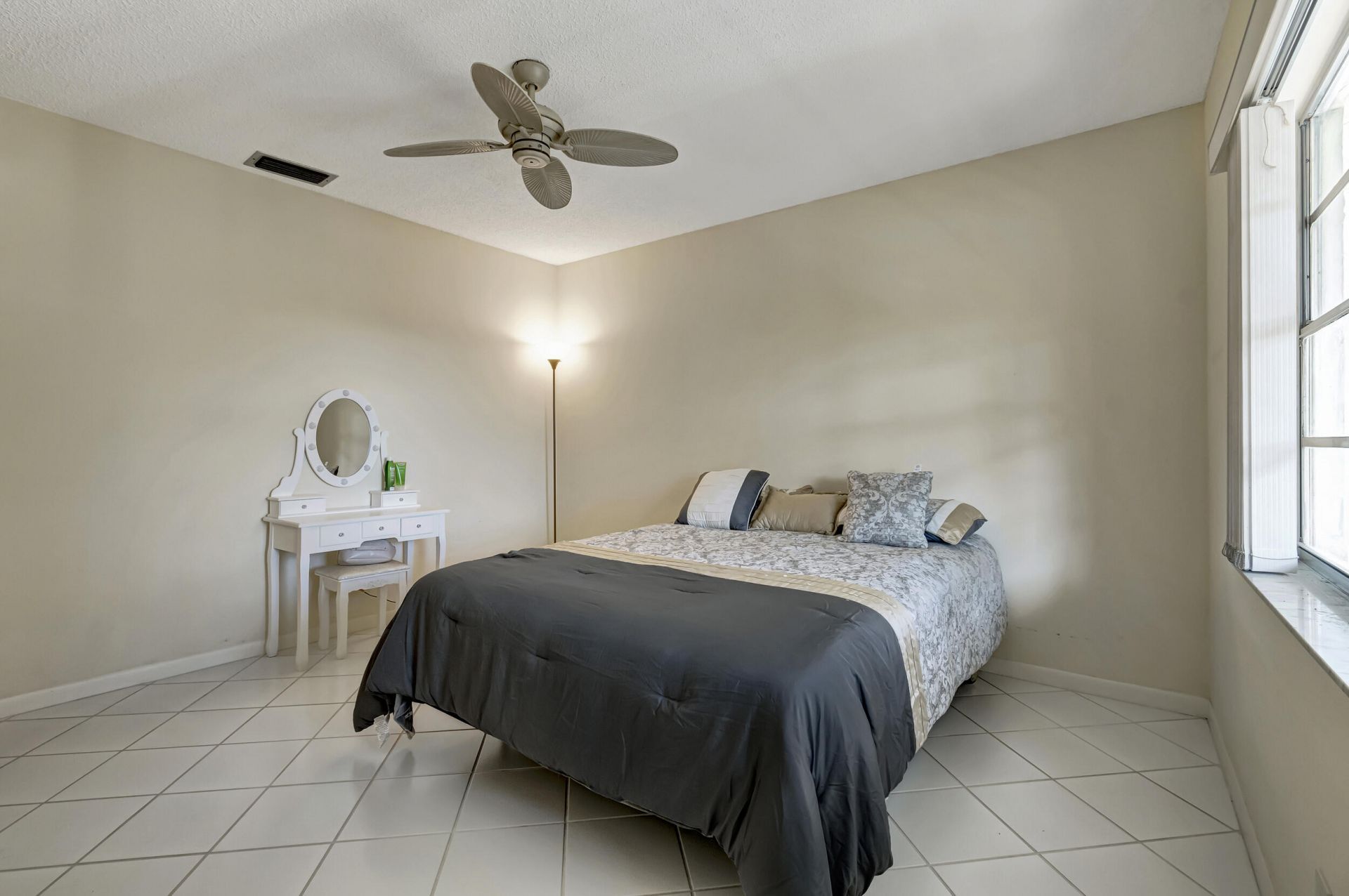 5943 Areca Palm Court, Unit G, Delray Beach, FL 33484 Photo