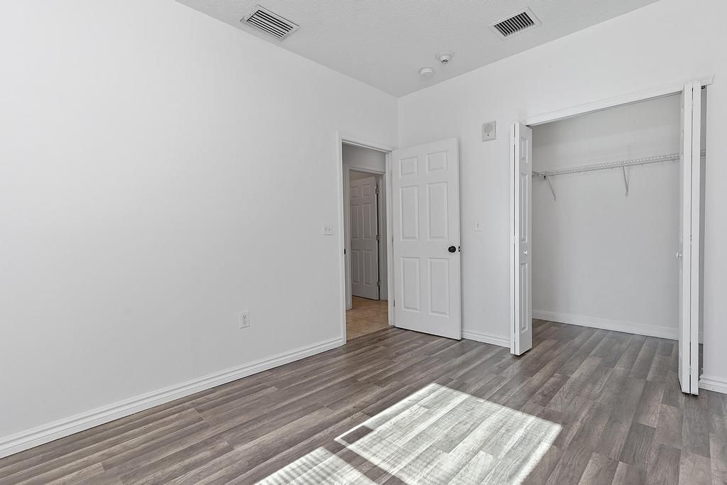 105 2nd Street, Unit 1, Lake Park, FL 33403 Photo