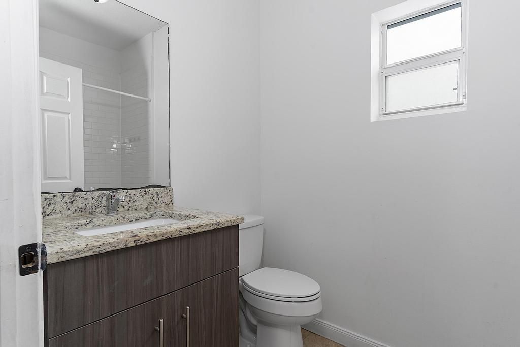 105 2nd Street, Unit 1, Lake Park, FL 33403 Photo