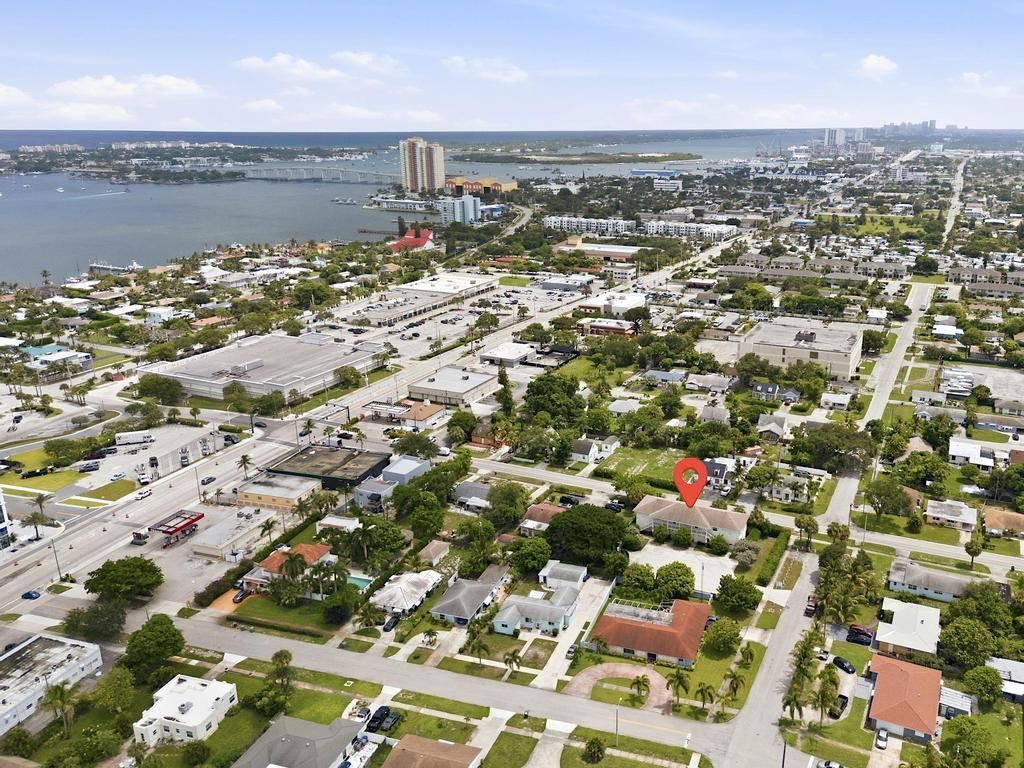 105 2nd Street, Unit 1, Lake Park, FL 33403 Photo
