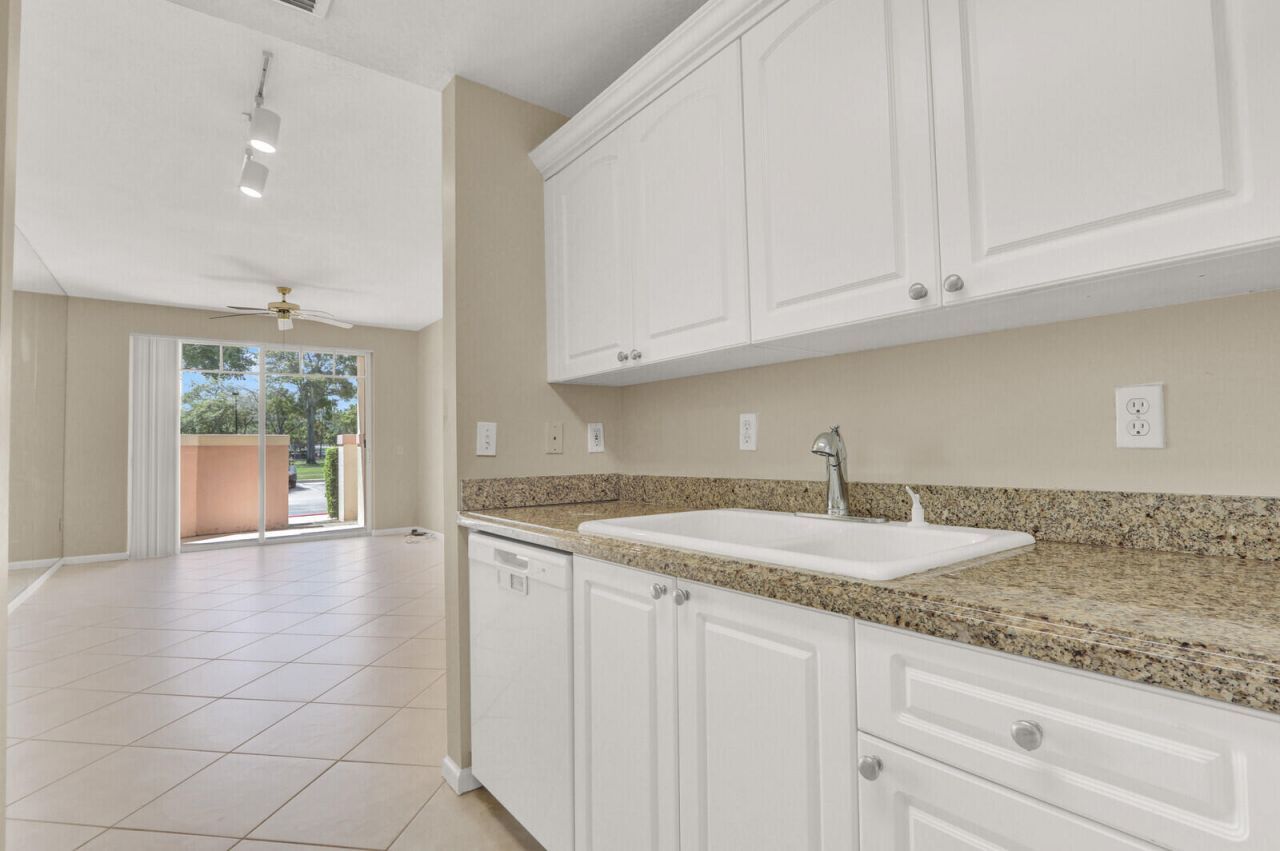 4812 S Central Boulevard, Unit 12, Jupiter, FL 33458 Photo