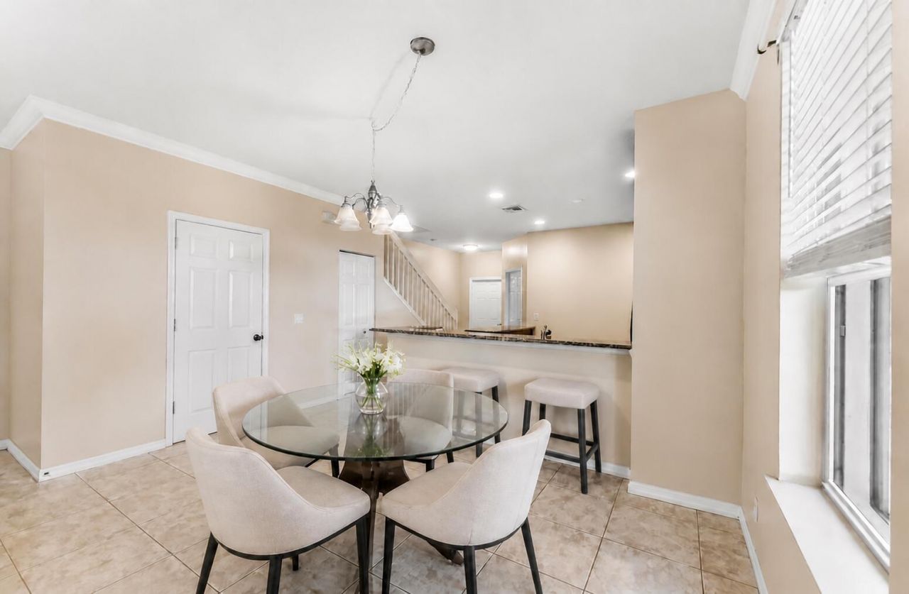 9650 Lago Drive, Boynton Beach, FL 33472 Photo