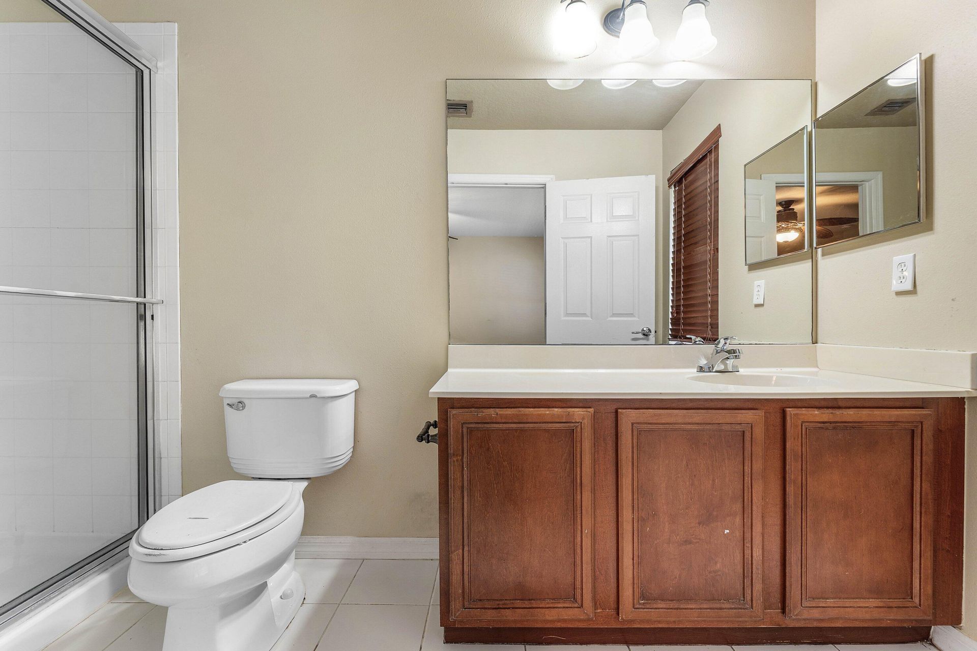 9650 Lago Drive, Boynton Beach, FL 33472 Photo