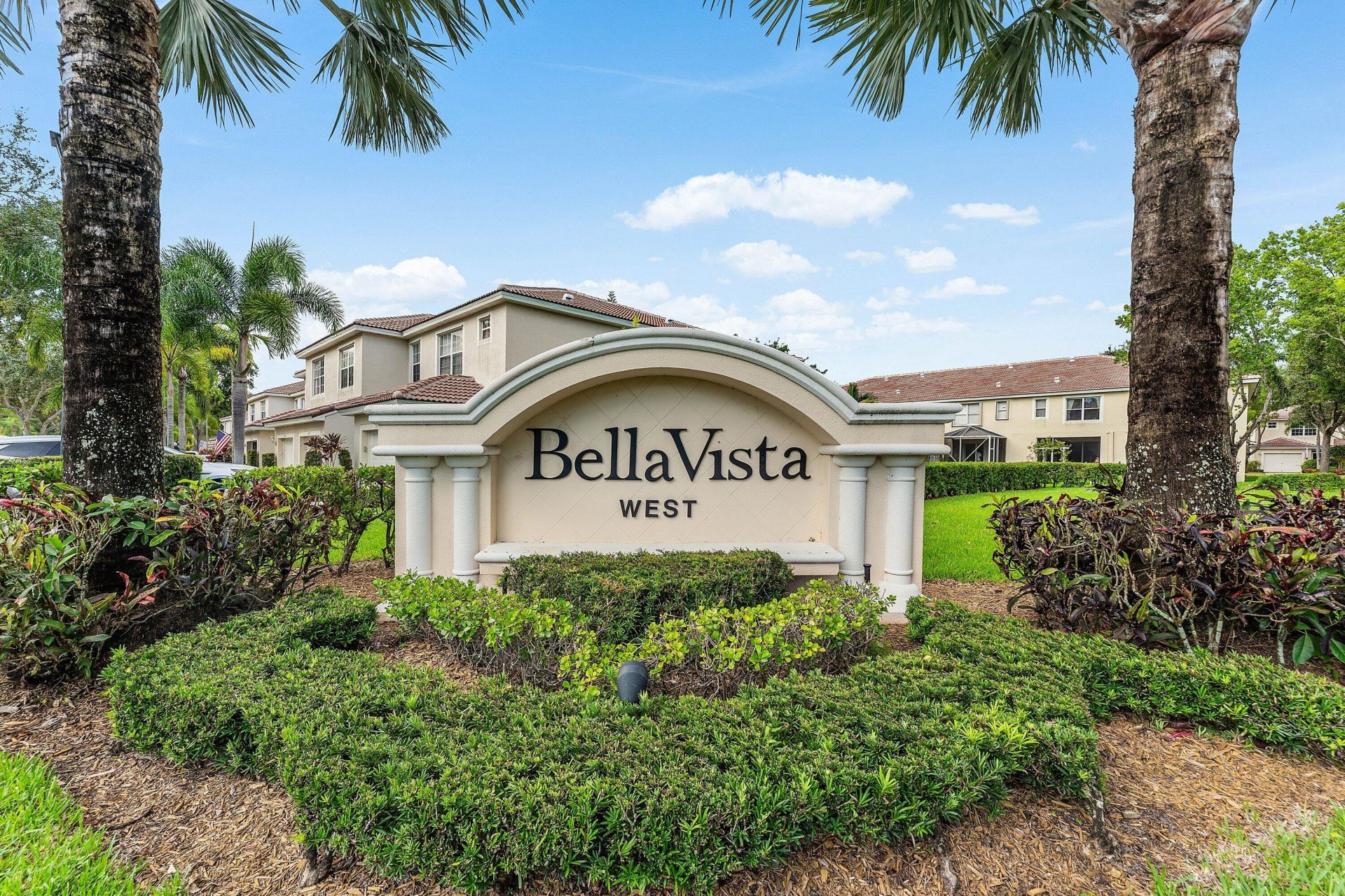 9650 Lago Drive, Boynton Beach, FL 33472 Photo