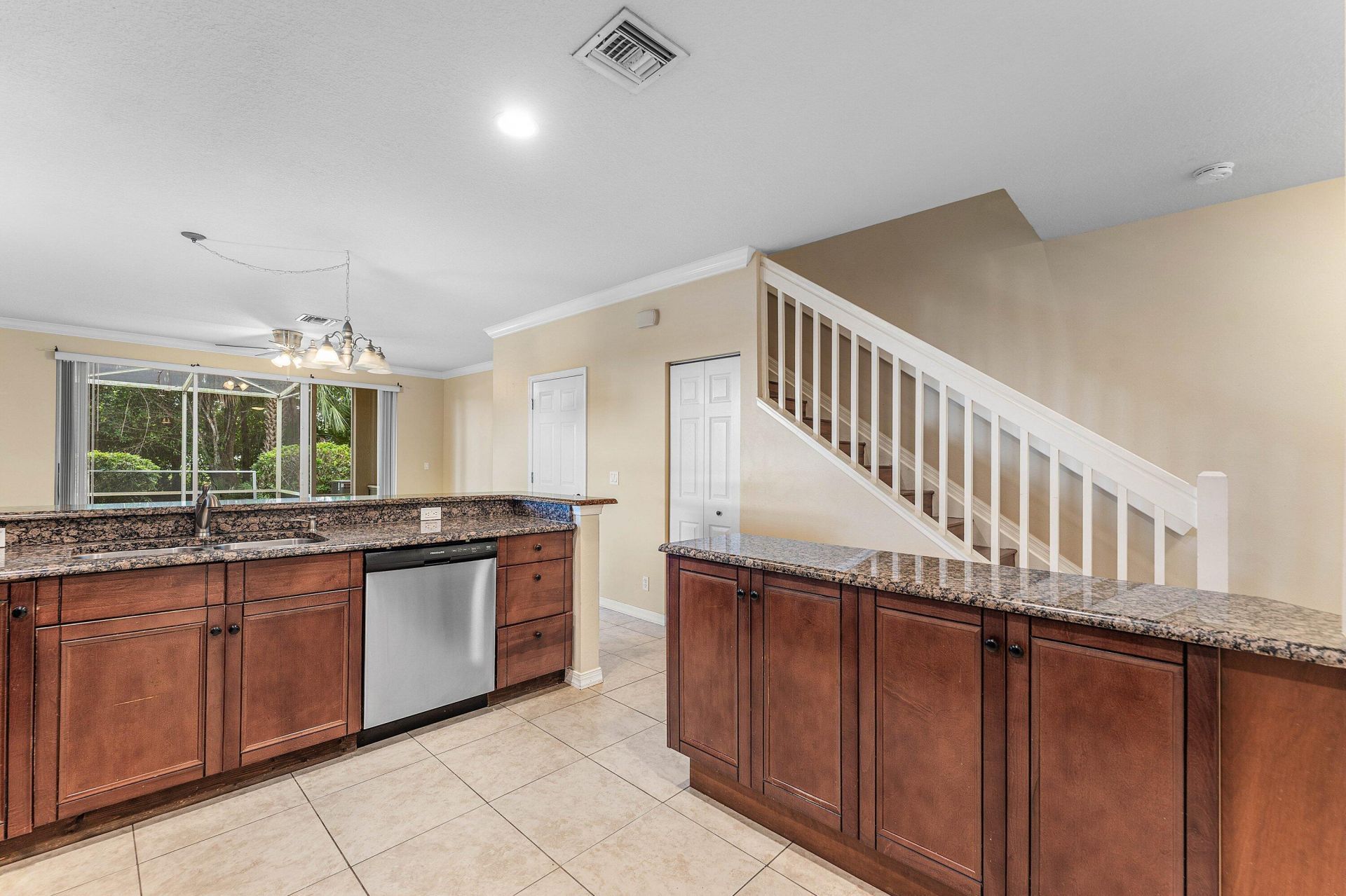 9650 Lago Drive, Boynton Beach, FL 33472 Photo