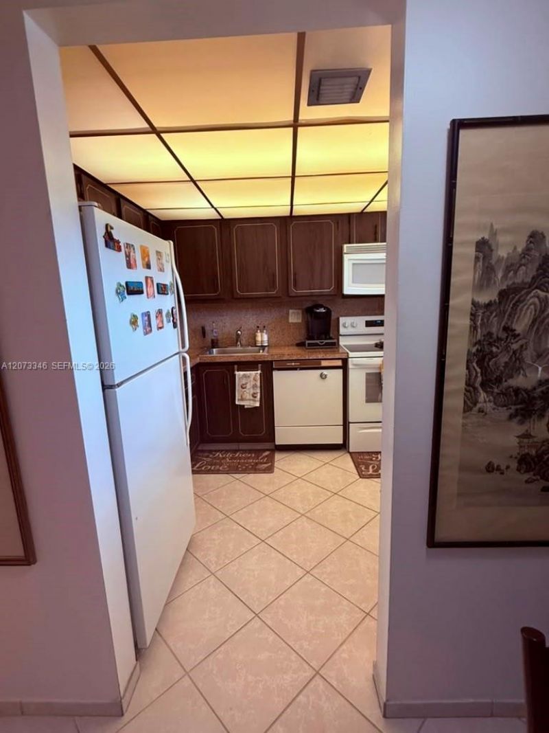 8330 Sands Point Blvd , Unit N208, Tamarac, FL 33321 Photo