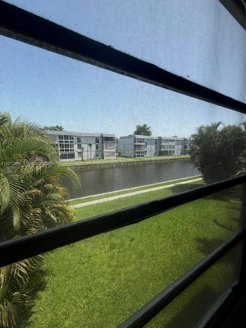 8330 Sands Point Blvd , Unit N208, Tamarac, FL 33321 Photo
