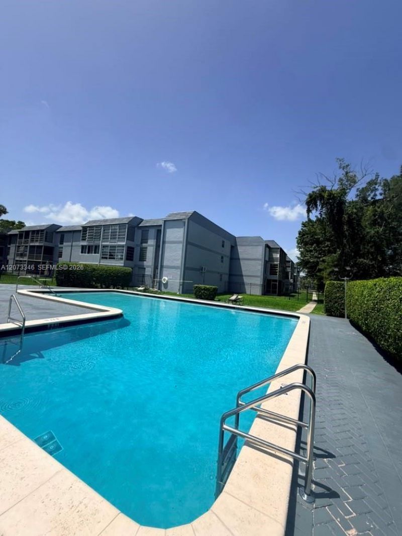 8330 Sands Point Blvd , Unit N208, Tamarac, FL 33321 Photo