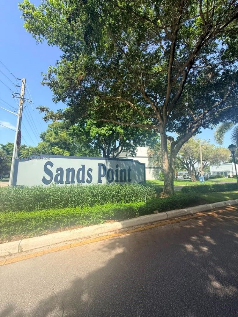 8330 Sands Point Blvd , Unit N208, Tamarac, FL 33321 Photo