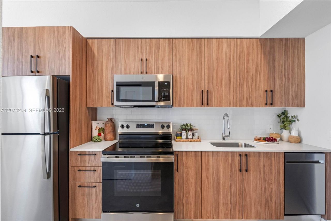 208 N Federal Hwy , Unit 421, Pompano Beach, FL 33062 Photo