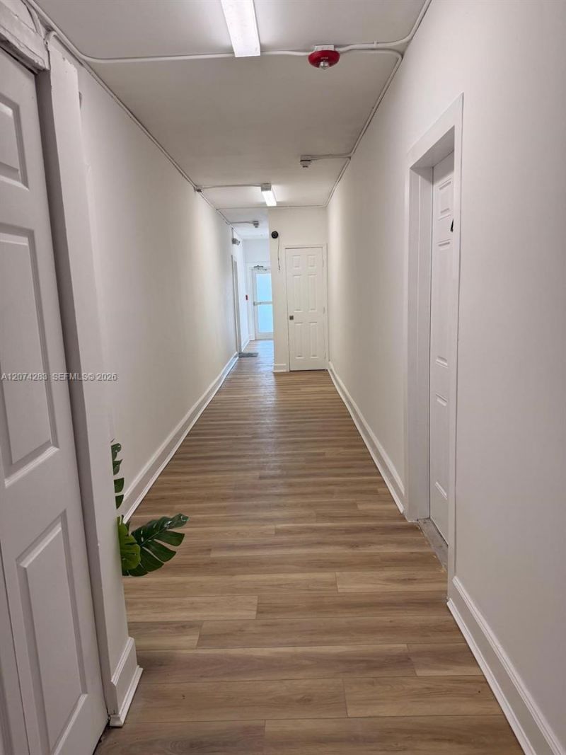 337 SW 10th Ave , Unit 5, Miami, FL 33130 Photo