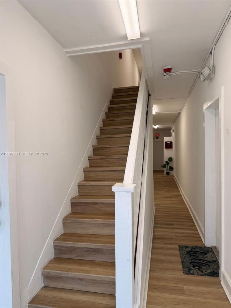 337 SW 10th Ave , Unit 5, Miami, FL 33130 Photo