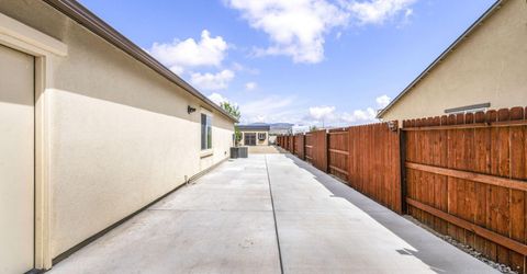 742 Mallard Crest Drive, Sparks, NV 89441 Photo