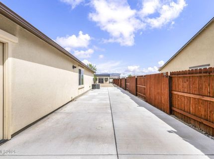 742 Mallard Crest Drive, Sparks, NV 89441 Photo