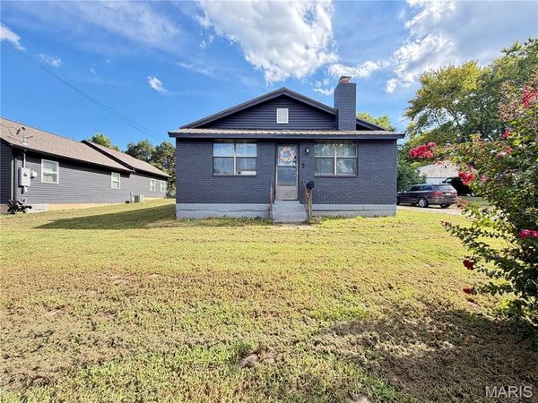 905 E 3rd Street , Salem, MO 65560