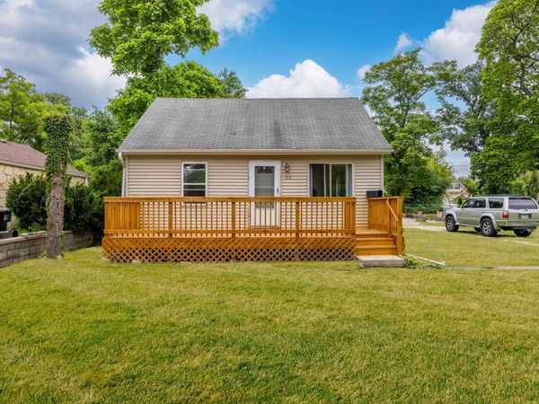 115 N State Street , Glenwood, IL 60425