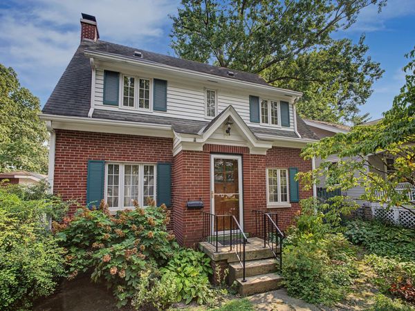 703 Arlington Court, Champaign, IL 61820