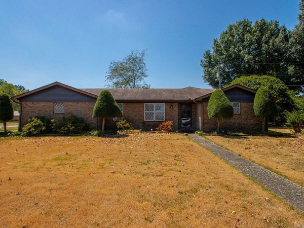 2 Linda Cove, Jacksonville, AR 72076