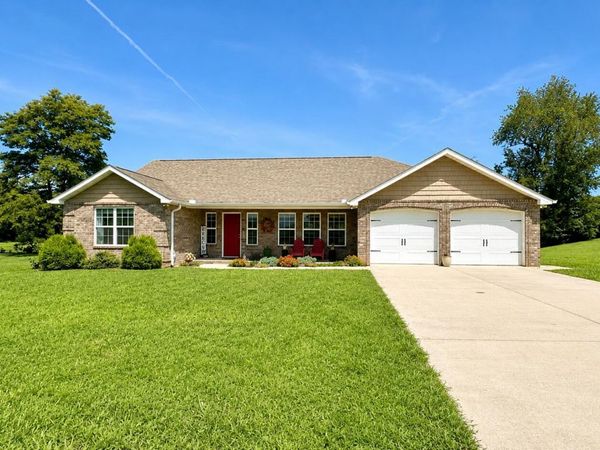 2980 Shaconage Tr, Sevierville, TN 37876