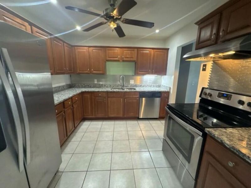 3802 Danube Drive , Groveport, OH 43125 Photo 10