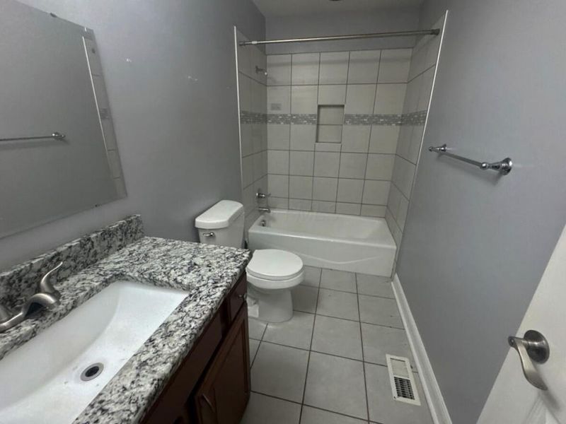 3802 Danube Drive , Groveport, OH 43125 Photo 13