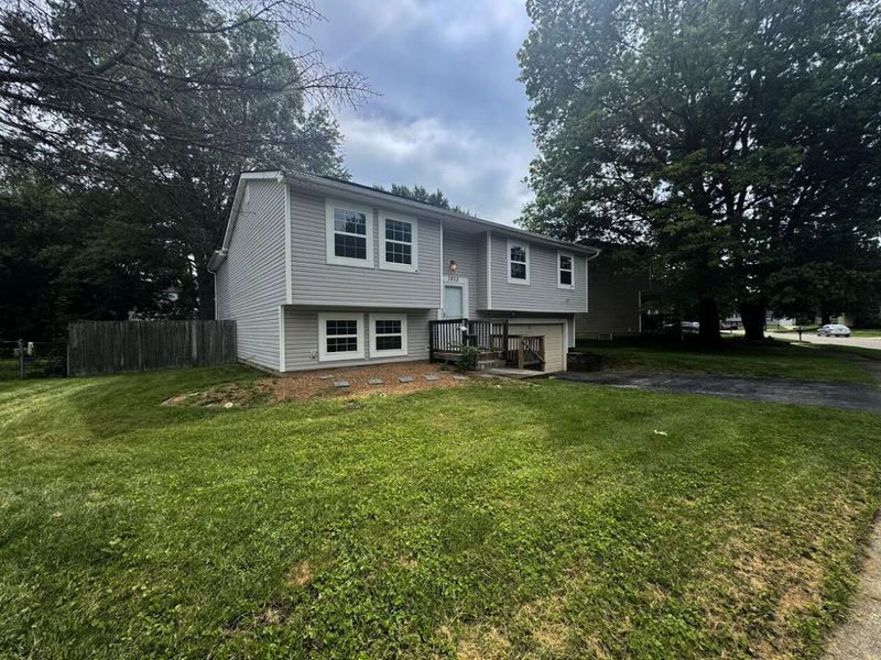 3802 Danube Drive , Groveport, OH 43125 Photo 2